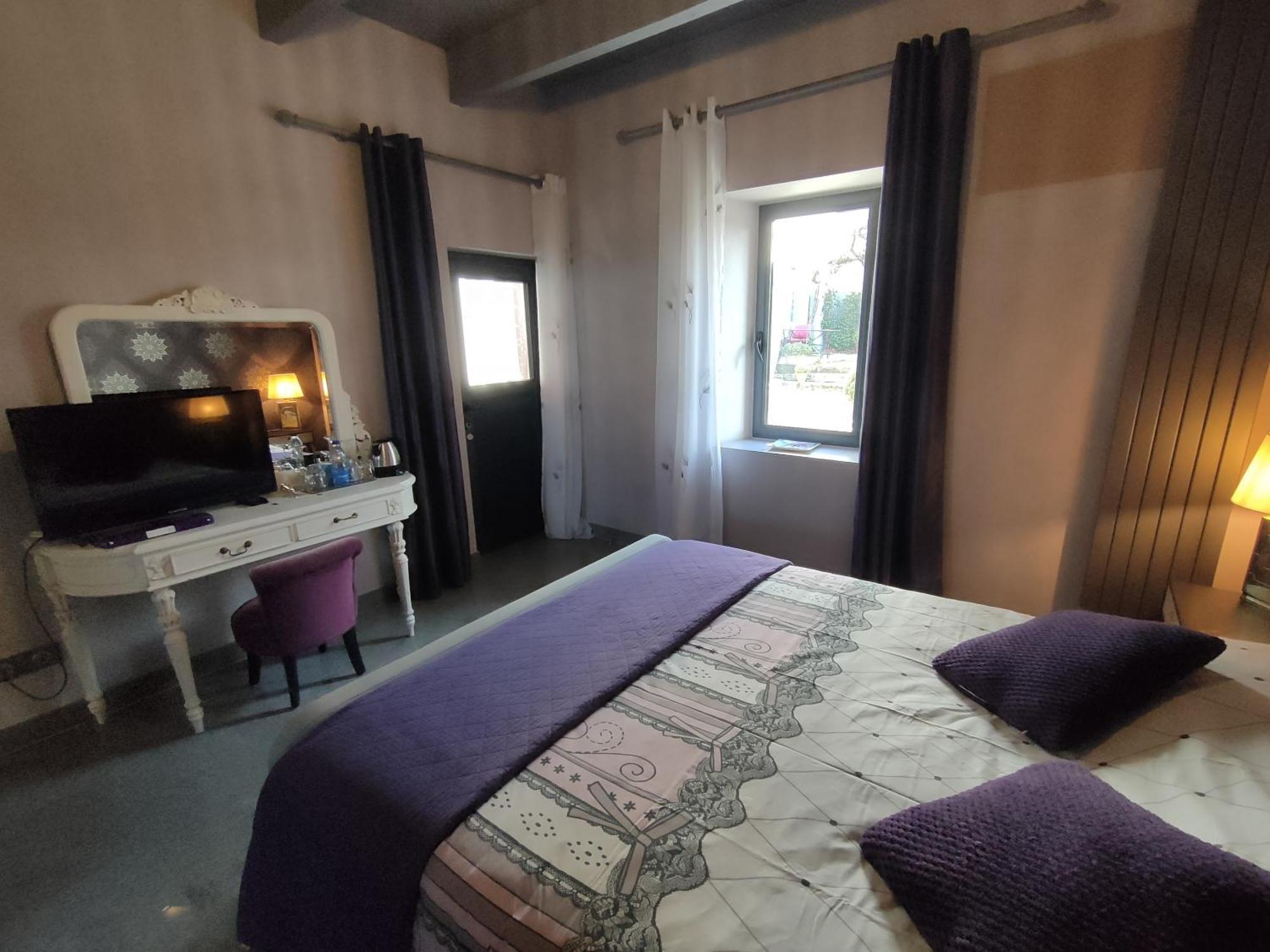 Maison D'Hotes Cote Cour Rasteau Rum bild