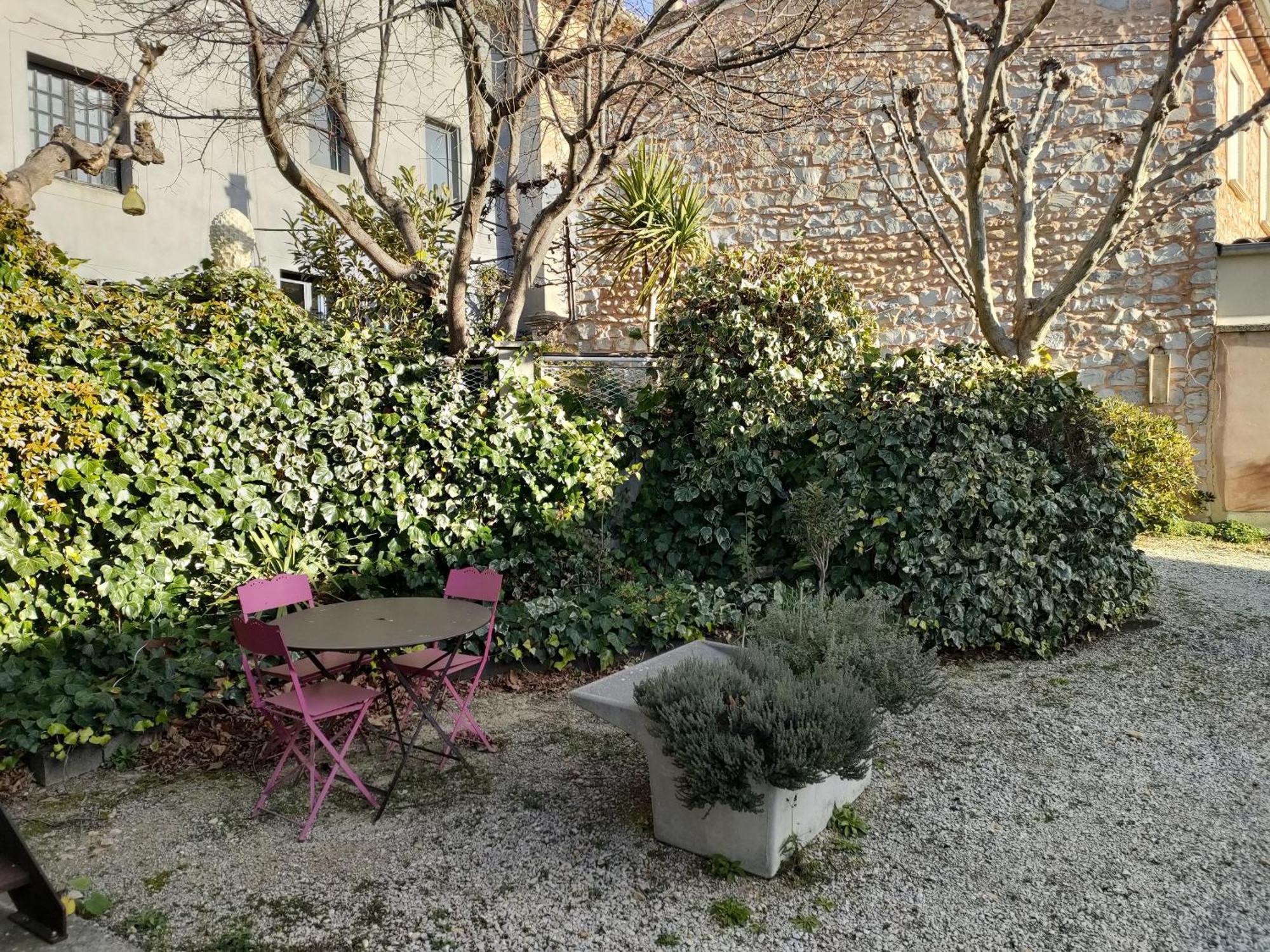 Maison D'Hotes Cote Cour Rasteau Rum bild